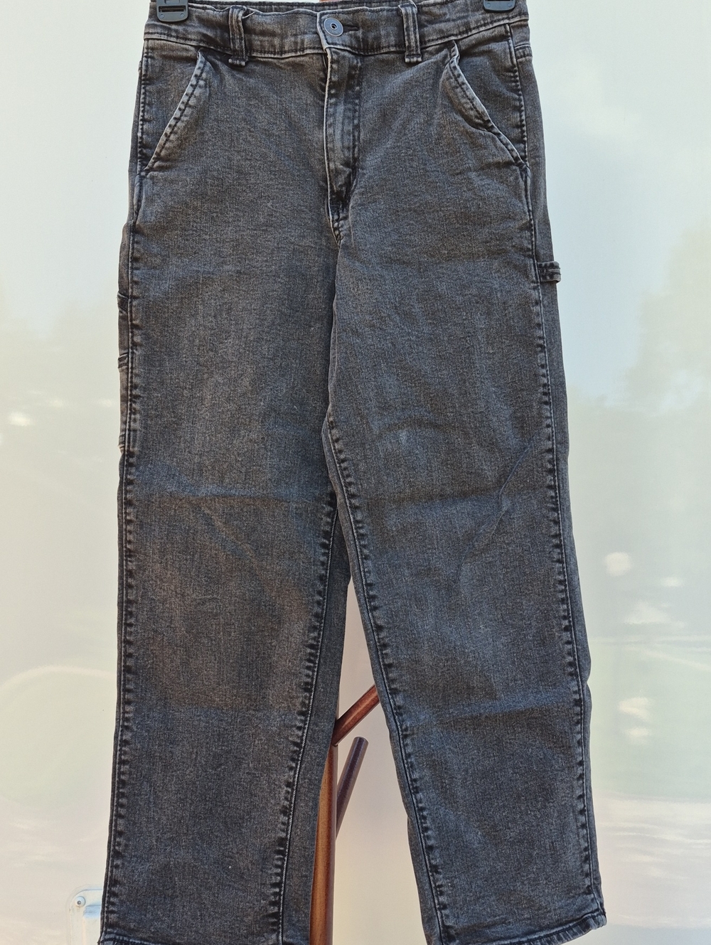 OshKosh B'gosh Kids Straight Jeans in Washed Black Size 10